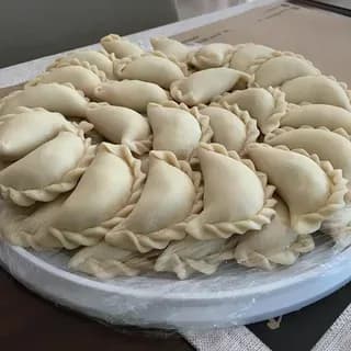 Вареники с квашеной капустой и говяжьим фаршем